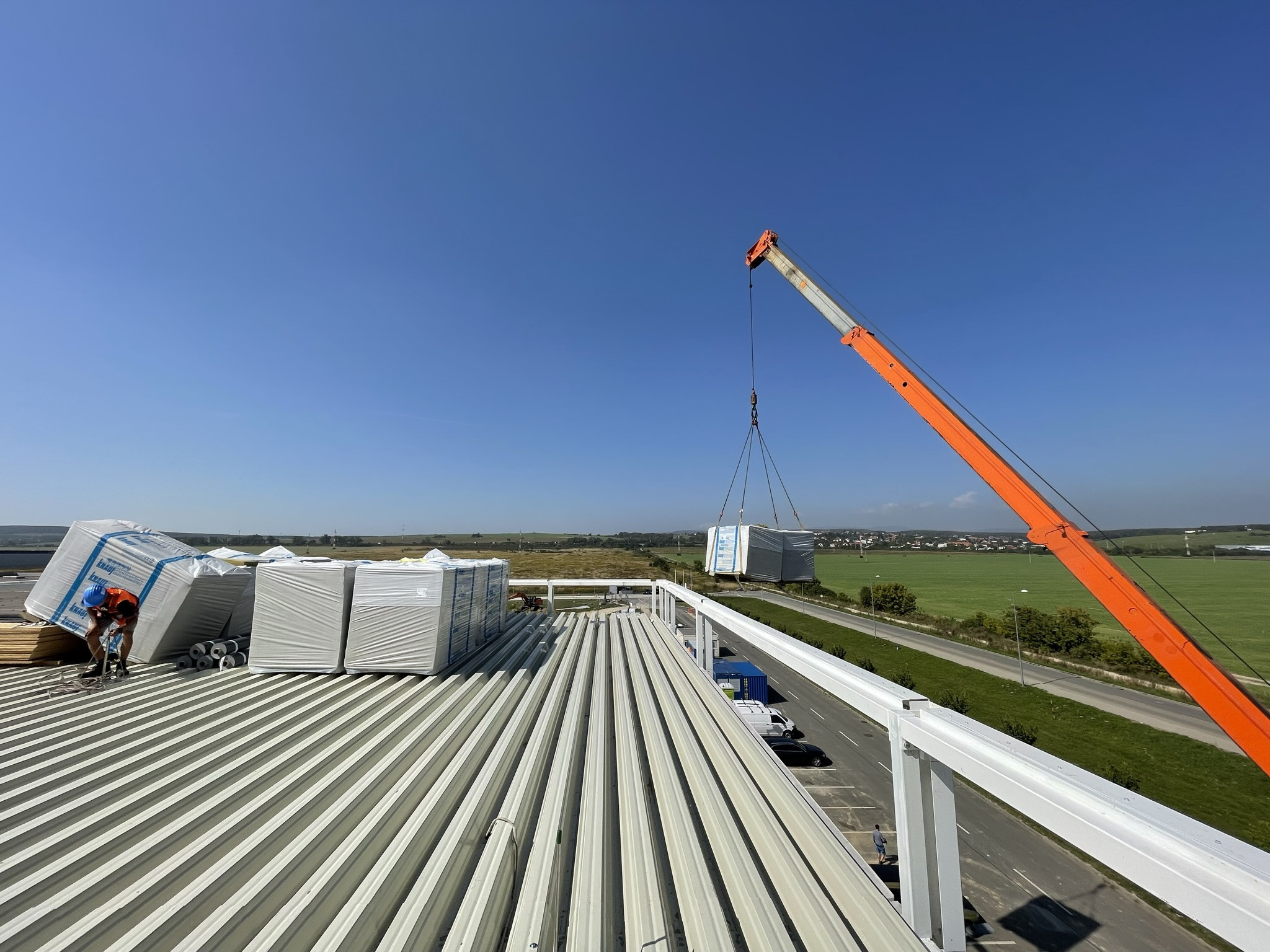 realization.title-img