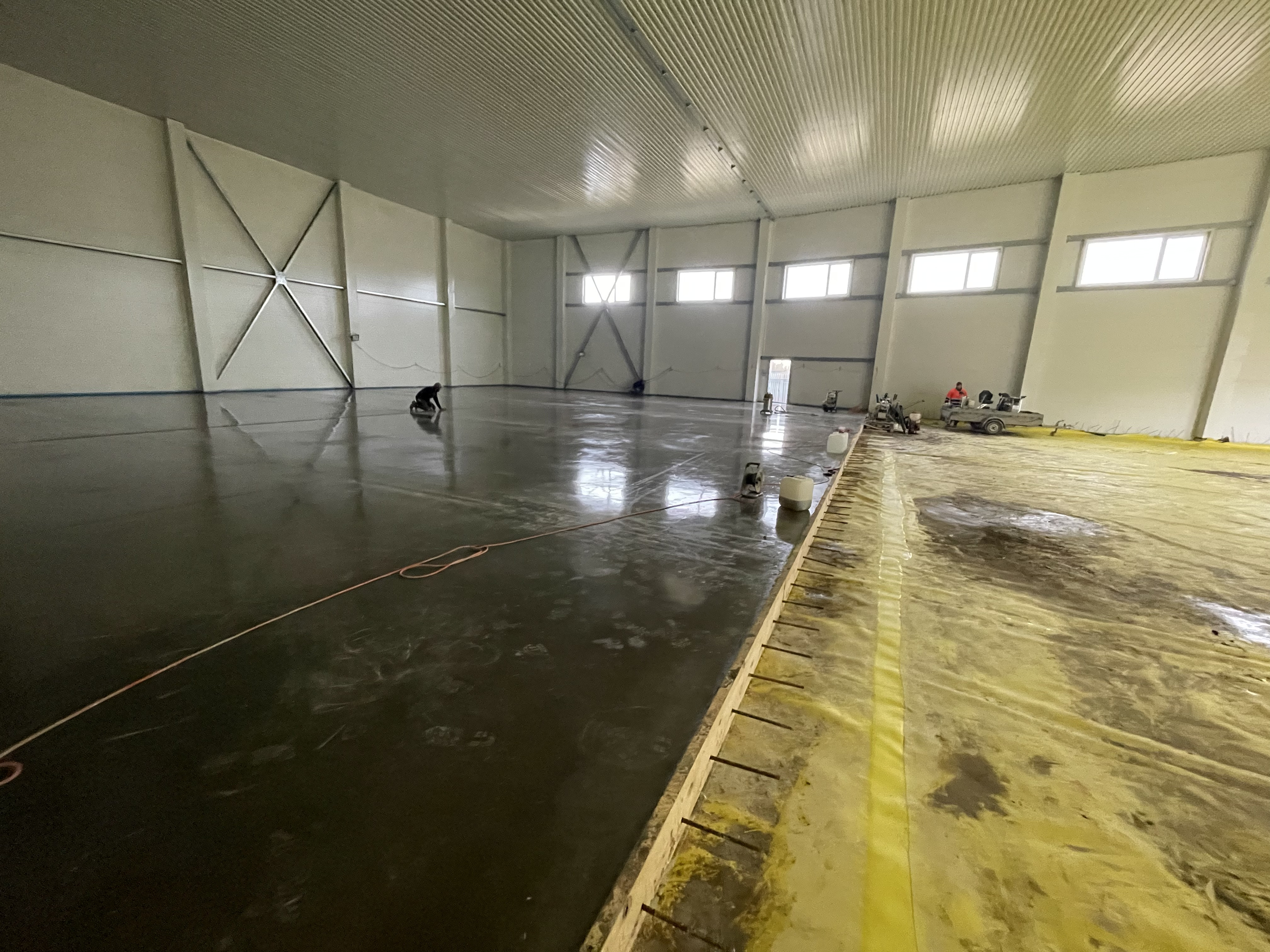 realization.title-img